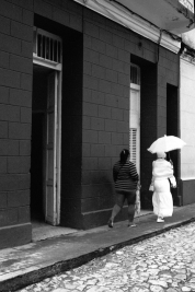 Black & White Cuba-2-Women