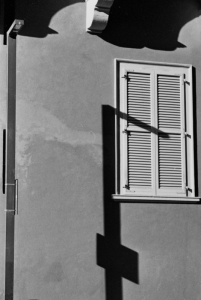 136_21_Light-Pole-Window-Shadow