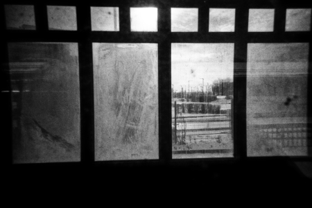 153-8-Montreal-2022-Ilford-HP5@1600_Montreal-Train-Station